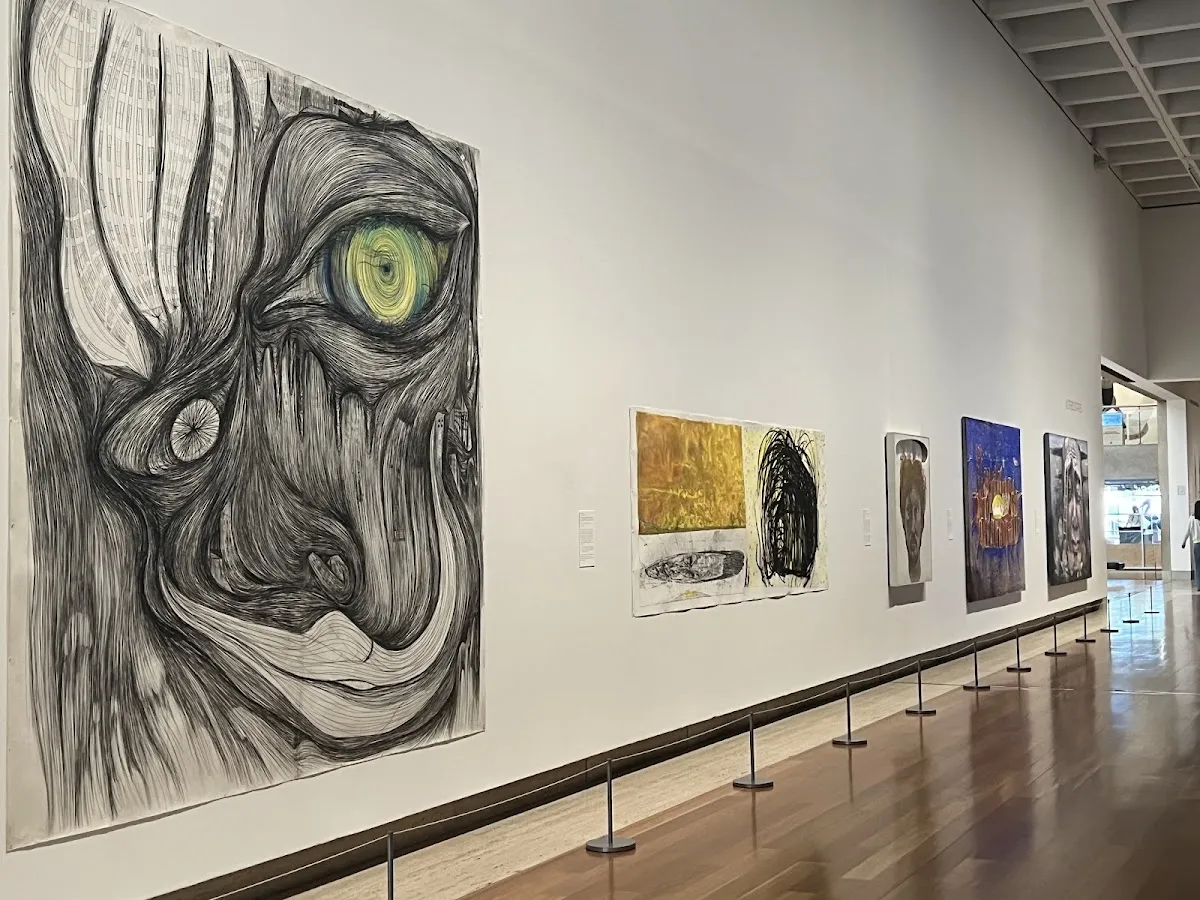 QAGOMA (Queensland Art Gallery & Gallery of Modern Art)